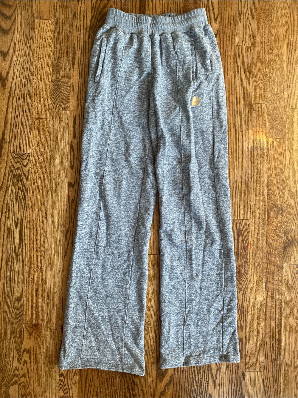 Golden Goose grey Dorotea Star Collection sweatpants, size S. Excellent cond